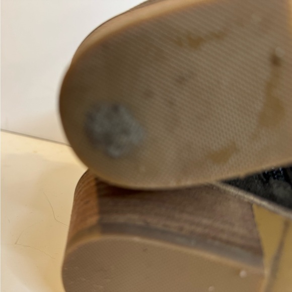 Steve Madden sage green Ankle Bootie with Suede Finish and stars S1.2 - Picture 11 of 14